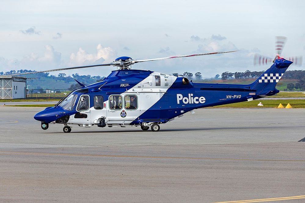 1024px-Victoria_Police,_operated_by_Starflight_Victoria,_(VH-PVO)_Leonardo_Helicopters_AW139_at_Wagga_Wagga_Airport_(6).jpg